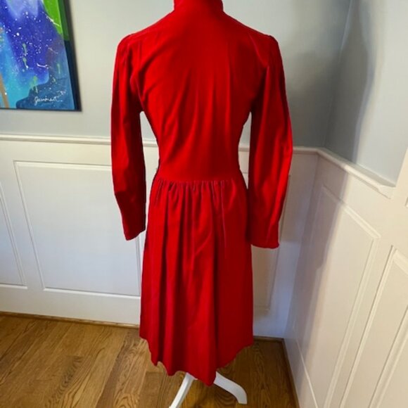 Vintage 80's Lanz Originals Cottagcore Red Corduroy Bib Front Midi Dress Small - Picture 9 of 10